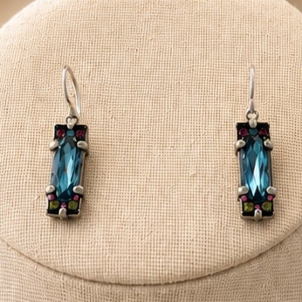 Firefly Jewelry Blue Crystal Pendant Necklace & Matching Earrings Set - Picture 3 of 3